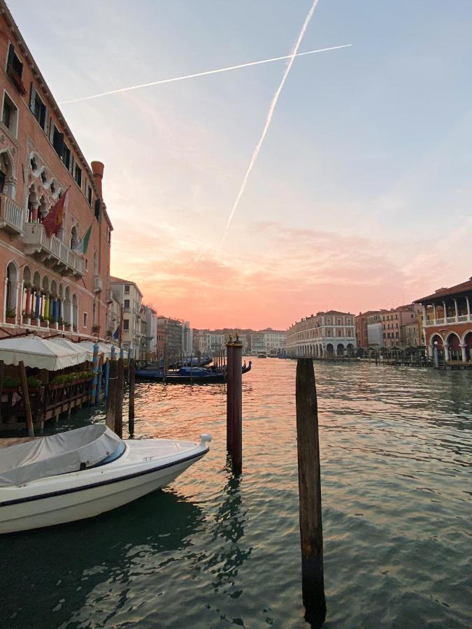 Friari Suite-Luxury Apt. Close To Rialto Bridge Venice Exterior photo